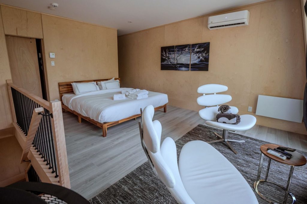 pod rental in tremblant